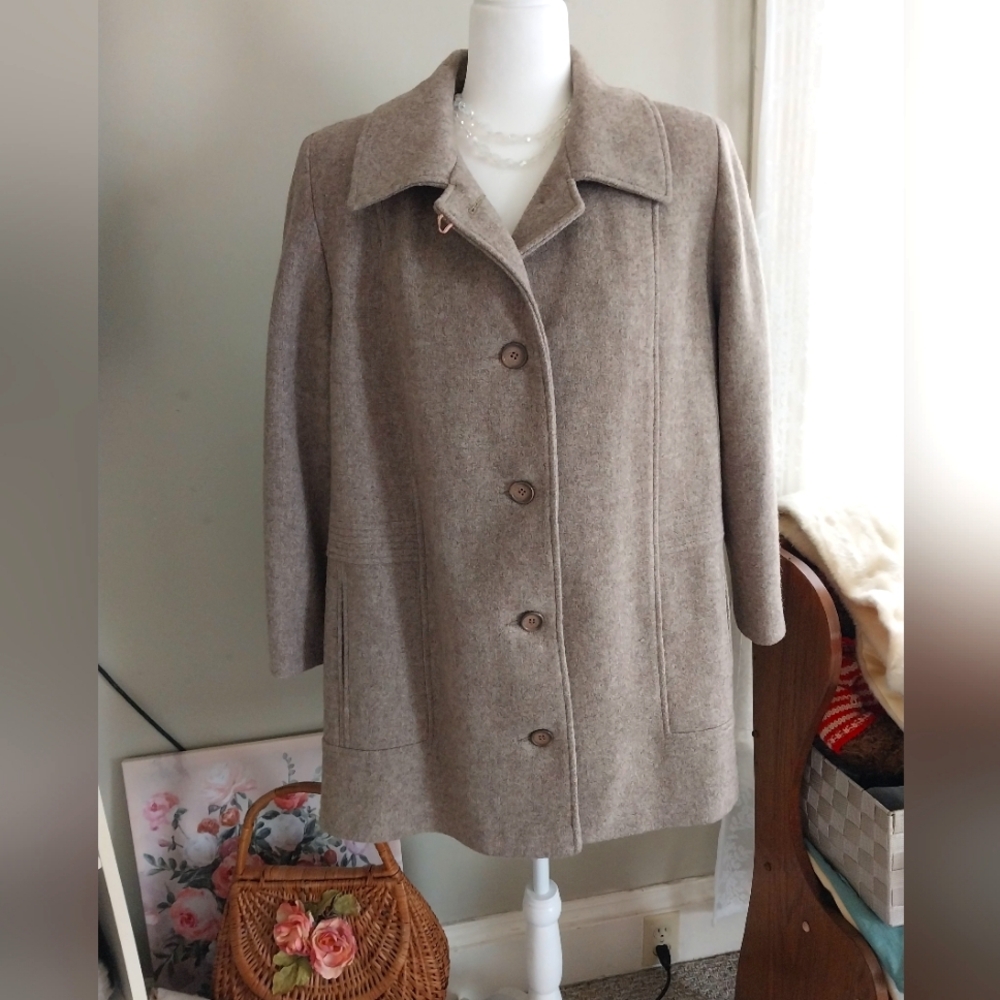 Vintage SAXTON HALL Wool Coat